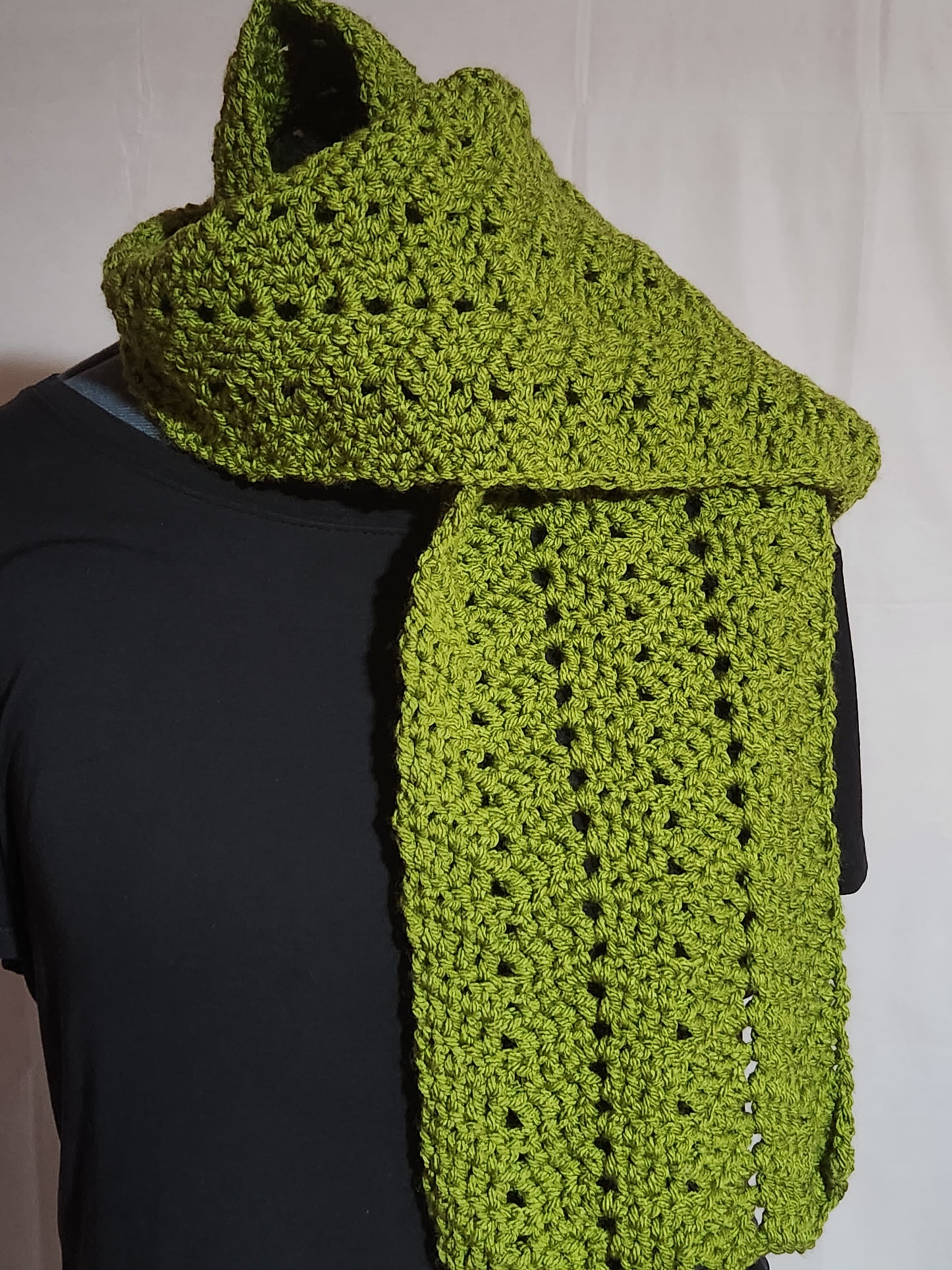 Zig Zag Green Scarf